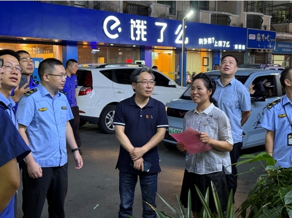 柘榮生態環境局多方聯動，開展城市餐飲油煙污染防治工作專項檢查